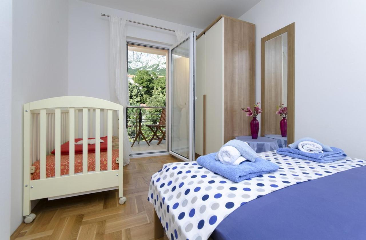 Apartment Zovko Макарска Екстериор снимка